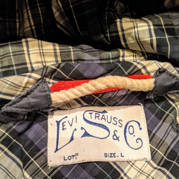 Men's Blue Levi Puffer - Picture 2 of 8